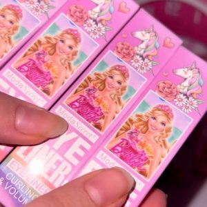 خط چشم باربی